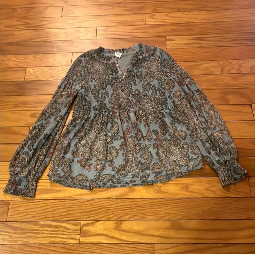 Akemi + Kin Top Womens Small Blue Floral Long Sleeves Blouse